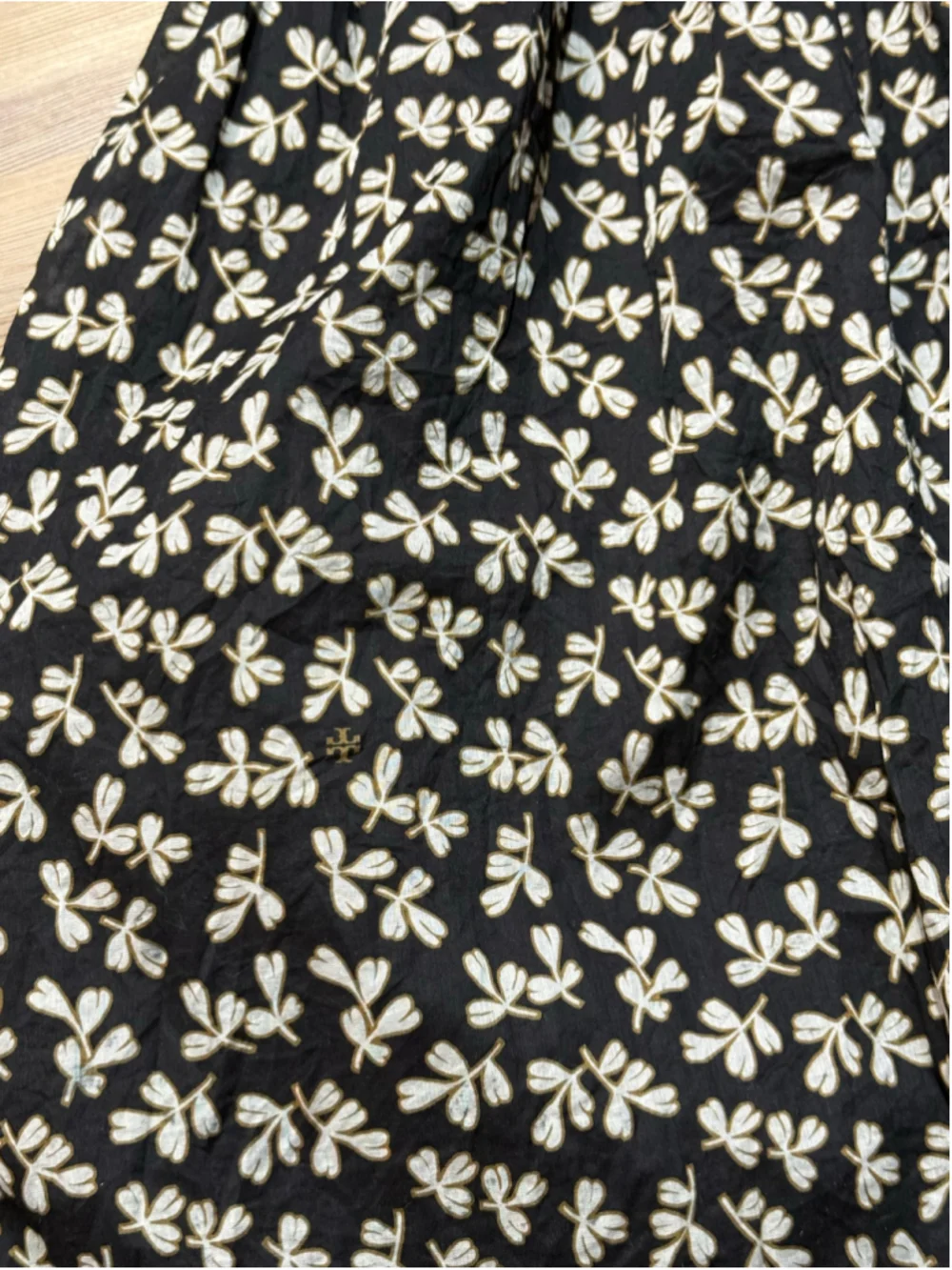 Women's Tory Burch Smocked Midi Dress in Black Little Leaves Size S